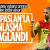 Galatasaray, Alpaslan Öztürk ile el sıkıştı Galatasaray, Alpaslan Öztürk ile el sıkıştı