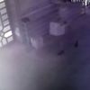 Yardım kutusundan parayı çaldılar, ‘hayırlı cumalar’ deyip ayrıldılar Yardım kutusundan parayı çaldılar, ‘hayırlı cumalar’ deyip ayrıldılar