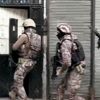 Gaziantep'te uyuşturucu tacirlerine dev operasyon: 34 gözaltı Gaziantep'te uyuşturucu tacirlerine dev operasyon: 34 gözaltı