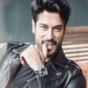 Burak Özçivit kimdir sağlık durumu nasıl Burak Özçivit hastalığı nedir