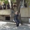 Yaşlı kardeşler salıncakta çocuklar gibi eğlendi Yaşlı kardeşler salıncakta çocuklar gibi eğlendi