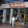 AK Parti binasına bombalı saldırı girişimi AK Parti binasına bombalı saldırı girişimi