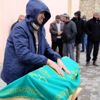Boğulan kuzenler gözyaşları içerisinde defnedildi Boğulan kuzenler gözyaşları içerisinde defnedildi