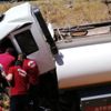 Feci kaza! Yakıt tankeri şarampole uçtu: 1 kişi hayatını kaybetti Feci kaza! Yakıt tankeri şarampole uçtu: 1 kişi hayatını kaybetti