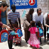 THY'den Senagalli öğrencilere kırtasiye yardımı THY'den Senagalli öğrencilere kırtasiye yardımı