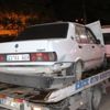 Polis aracına çarpıp kaçtı! Polis aracına çarpıp kaçtı!