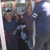 Engelli asansörüne bindiler mahsur kaldılar