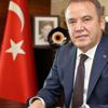 Rektör, Muhittin Böcek'in iyileşme sürecini anlattı Rektör, Muhittin Böcek'in iyileşme sürecini anlattı