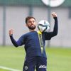 Fenerbahçe'nin yeni transferi Diego Rossi, sarı-lacivertli kulübe imza atarak büyük bir adım attığını söyledi