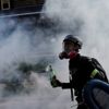 Hong Kong'ta tansiyon düşmüyor