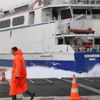 Deniz ulaşımına fırtına engeli! Seferler iptal