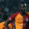 Mbaye Diagne gösterdiği performansla Galatasaray taraftarını ikiye böldü Mbaye Diagne gösterdiği performansla Galatasaray taraftarını ikiye böldü