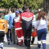 Sıcaktan sokak ortasında bayıldı