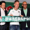 Dzsudzsak artık bir Timsah Dzsudzsak artık bir Timsah