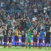 Taraftarların beklediği transferlerin gerçekleşmesine rağmen Trabzonspor Kulübü kombinelere olan ilgisizliğin şaşkınlığını yaşıyor