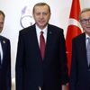 Cumhurbaşkanı Erdoğan, Brüksel'de AB Konseyi Başkanı Tusk ve AB Komisyonu Başkanı Juncker ile görüştü