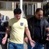 Turistleri dolandıran sahte polisler tutuklandı Turistleri dolandıran sahte polisler tutuklandı