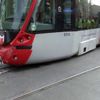 Laleli de tramvay ile tur otobüsü çarpıştı Laleli de tramvay ile tur otobüsü çarpıştı