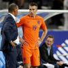 Robin van Persie'de yırtık tespit edildi