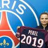 Kadın futbolcu PSG'ye transfer oldu