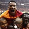 Galatasaraylı futbolculardan taraftarlara 'tribünleri doldurun' mesajı