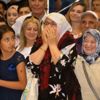 Aliağa daki TOKİ kurasında sevinç gözyaşları Aliağa daki TOKİ kurasında sevinç gözyaşları