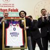 Türk vatandaşı olan Shane Larkin, ismini değiştirmeyecek
