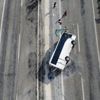 Denizli'de tur otobüsü devrildi, çok sayıda yaralı var