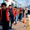 Tekne batınca adaya sığındılar Tekne batınca adaya sığındılar