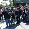 8 sendika kurala uyarken DİSK koronavirüs tehlikesine rağmen toplu halde yürümek istedi