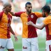 Galatasaray Sakaryaspor'u rahat geçti Galatasaray Sakaryaspor'u rahat geçti