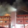 Büyükçekmece de fabrika yangını: Mahsur kalan 20 işçiyi ... Büyükçekmece de fabrika yangını: Mahsur kalan 20 işçiyi ...