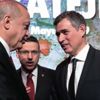 İşkenceye sessiz kalan Feyzioğlu iktisatçı kesildi! İşkenceye sessiz kalan Feyzioğlu iktisatçı kesildi!