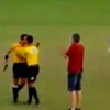 Futbolculara silah çekti! Futbolculara silah çekti!