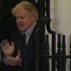 Karantinadaki Boris Johnson’dan endişelendiren görüntü!
