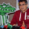 Şenol Güneş'ten hakemlere salvolar Şenol Güneş'ten hakemlere salvolar