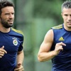 Robin van Persie ve Gökhan Gönül'den kötü haber!