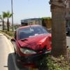Virajı alamayıp refüje çıktı: 1 yaralı Virajı alamayıp refüje çıktı: 1 yaralı