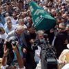 Vatan Şaşmaz'ın cenazesinde büyük ayıp