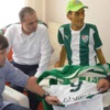 Ertuğrul Sağlam'dan hasta taraftara destek