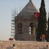 Afrin'de YPG/PKK'nın zarar verdiği Nebi Huri Türbesi'ne Türkiye sahip çıktı Afrin'de YPG/PKK'nın zarar verdiği Nebi Huri Türbesi'ne Türkiye sahip çıktı