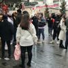 Kısıtlamalar geri geldi! Taksim'de restoranların önü doldu taştı