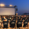 Sinema keyfi sahile taşındı Sinema keyfi sahile taşındı