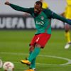 Fernandes'ten tarihî hat-trick Fernandes'ten tarihî hat-trick