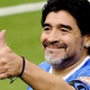 Maradona sahalara dönüyor Maradona sahalara dönüyor