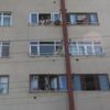 Yangın merdiveni kilitli binada mahsur kaldılar Yangın merdiveni kilitli binada mahsur kaldılar