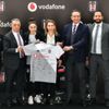 Vodafone, Beşiktaş Kadın Futbol Takımı’na sponsor oldu Vodafone, Beşiktaş Kadın Futbol Takımı’na sponsor oldu