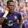 Beşiktaş, Cyle Larin'le anlaştı Beşiktaş, Cyle Larin'le anlaştı