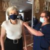 May, korona virüs aşısı oldu May, korona virüs aşısı oldu