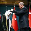 Kuveyt Emiri'ne Devlet Nişanı